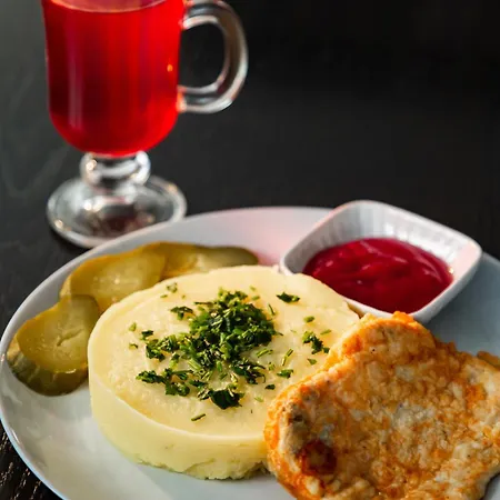 мігалі Ξενοδοχείο *