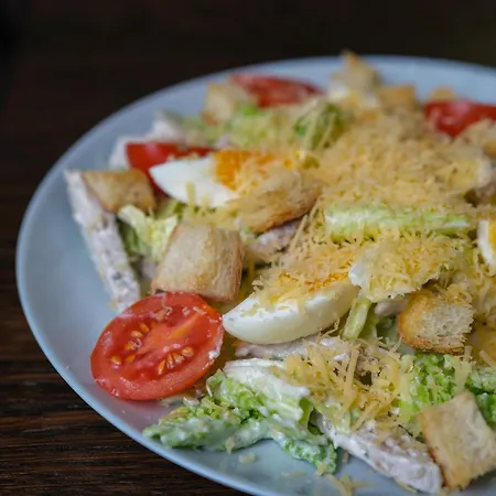 Hotel мігалі *